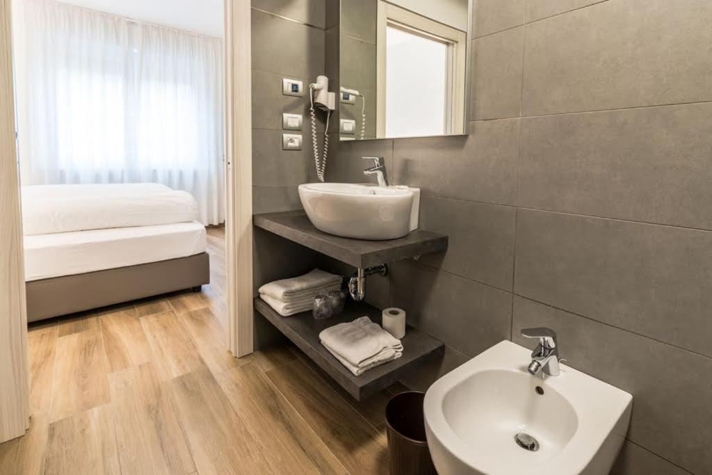 Hotel Garni Francesco Torbole Sul Garda